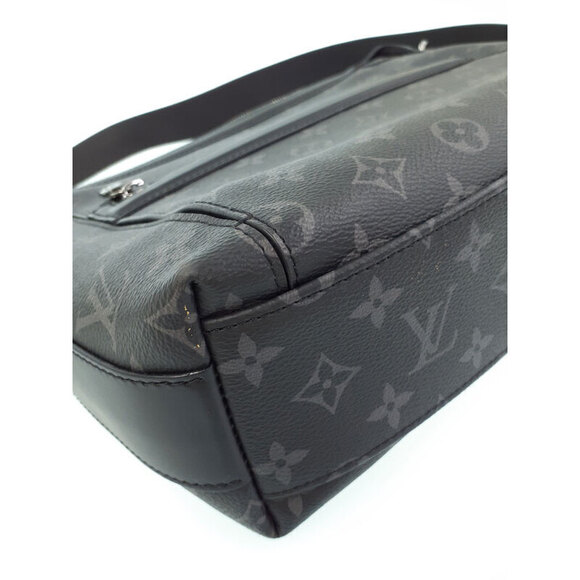 Louis Vuitton Monogram Eclipse Black Odysse Messenger Shoulder Bag - Picture 5 of 9